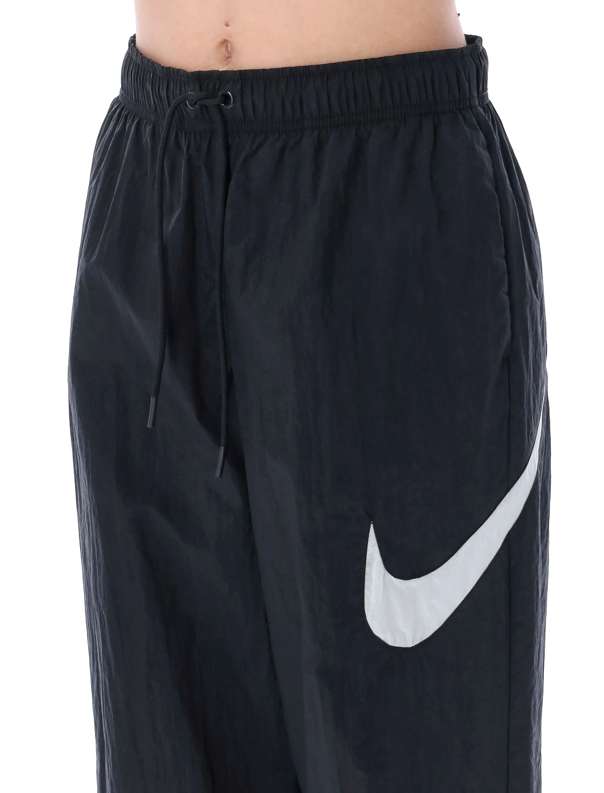 Nike Sportswear Essential Mid-Rise Trousers